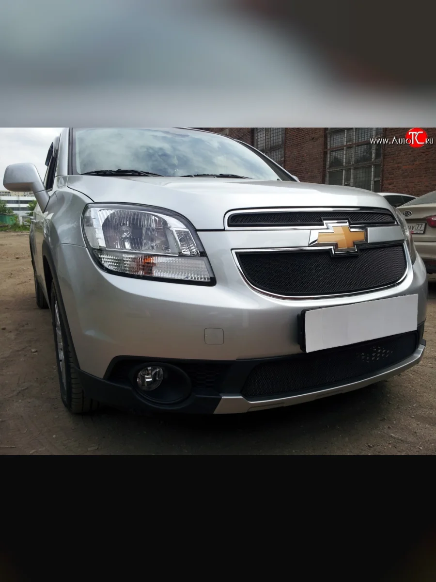 Сетка в решетку радиатора (верхняя) Russtal Chevrolet Orlando (2011-2018) (черная)  в Самаре Самарской области