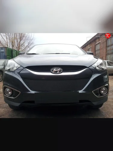 Сетка на бампер Russtal (черная) Hyundai IX35 LM дорестайлинг (2009-2013)