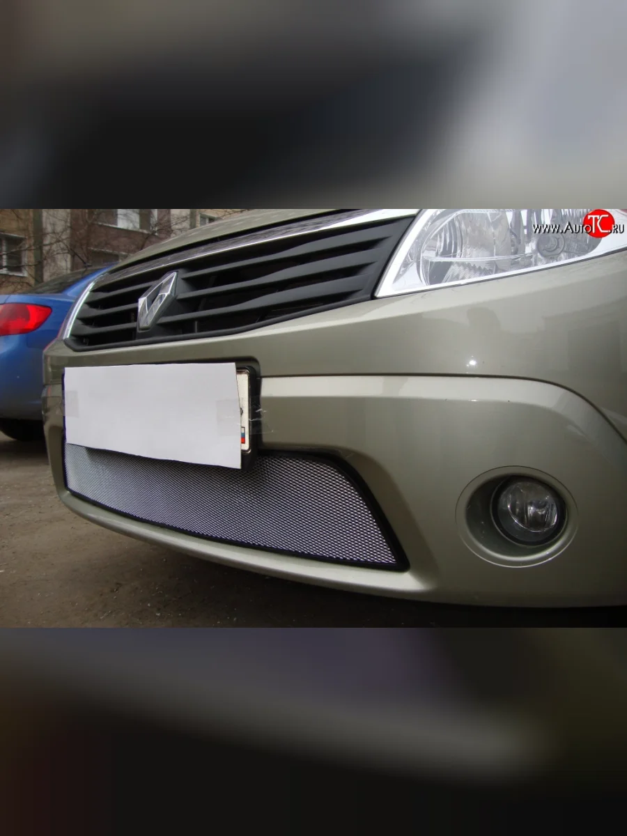 Сетка на бампер Russtal (хром) Renault Sandero 1 (2009-2014)  в Керчи Республика Крым