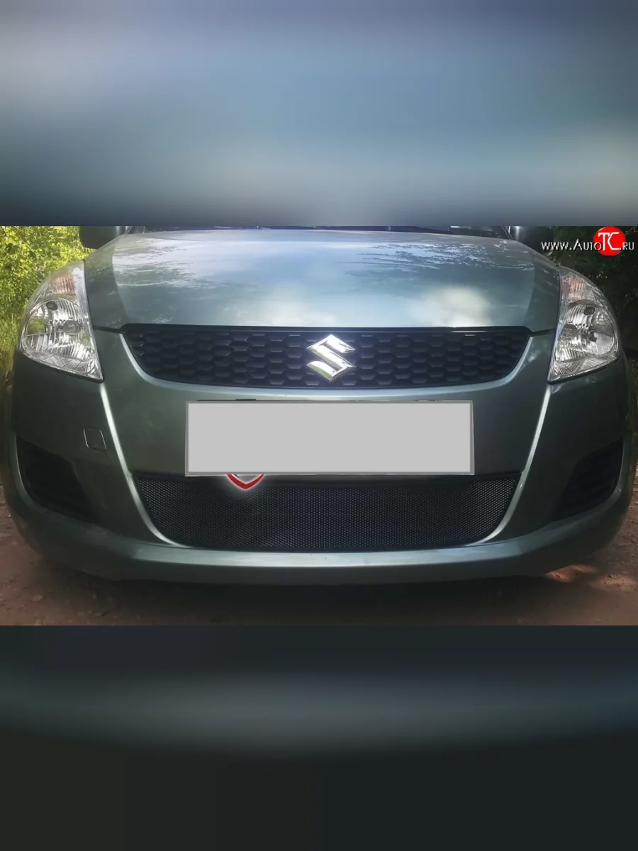 Сетка на бампер Russtal (черная) Suzuki Swift ZC72S дорестайлинг, хэтчбэк 5 дв. (2010-2013)  с доставкой в г. Пермь