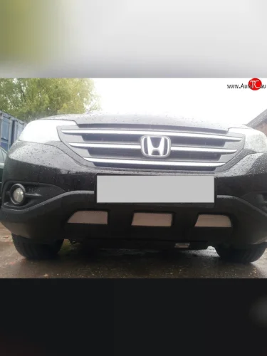 Сетка на бампер (2.4) Russtal (хром) Honda CR-V RM1,RM3,RM4 дорестайлинг (2012-2015)