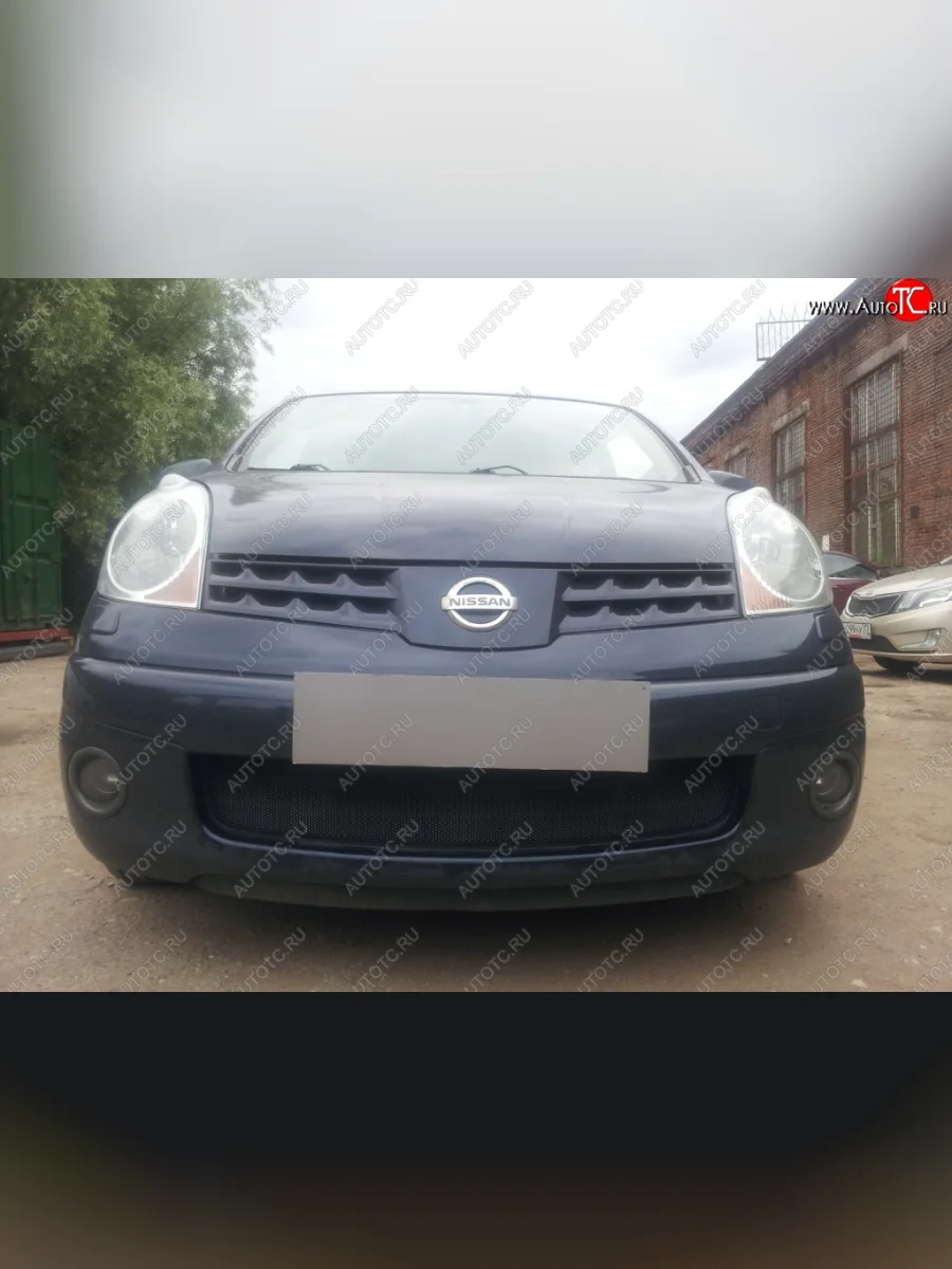 Сетка на бампер Russtal (черная) Nissan Note 1 E11 дорестайлинг (2004-2008)  в Керчи Республика Крым