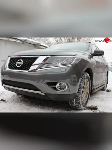 Нижняя сетка на бампер Russtal (черная) Nissan Pathfinder R52 дорестайлинг (2012-2017)