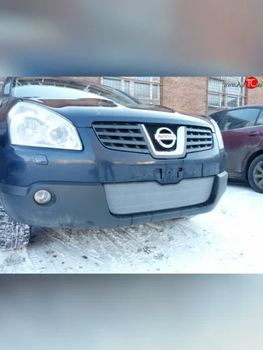 Сетка на бампер Russtal (хром) Nissan Qashqai 1 J10 дорестайлинг (2007-2010)