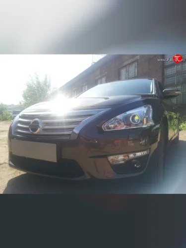 Сетка на бампер Russtal (черная) Nissan Teana 3 L33 дорестайлинг (2014-2020)