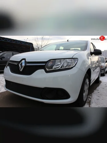 Сетка в решетку радиатора Russtal (черная) Renault Logan 2 дорестайлинг (2014-2018)