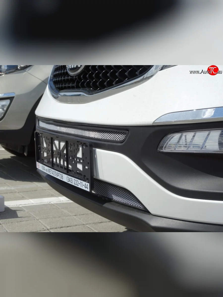 Нижняя сетка на бампер (рестайлинг) Russtal (хром) KIA Sportage 3 SL дорестайлинг (2010-2014)  в Самаре Самарской области