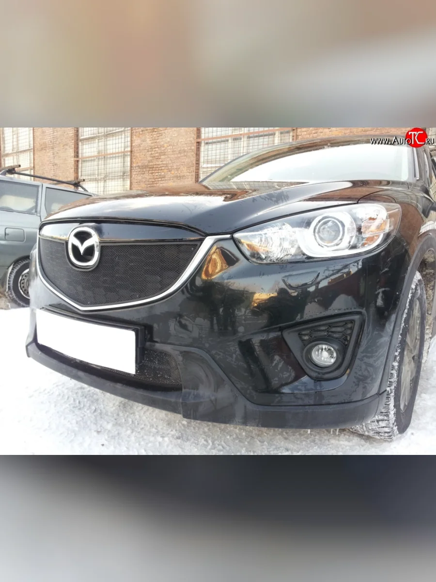 Сетка в решетку радиатора Russtal Mazda CX-5 KE дорестайлинг (2011-2014) (черная)  с доставкой в г. Керчь