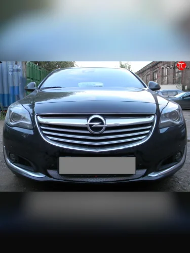 Сетка на бампер (рестайлинг) Russtal (хром) Opel Insignia A рестайлинг седан (2013-2017)