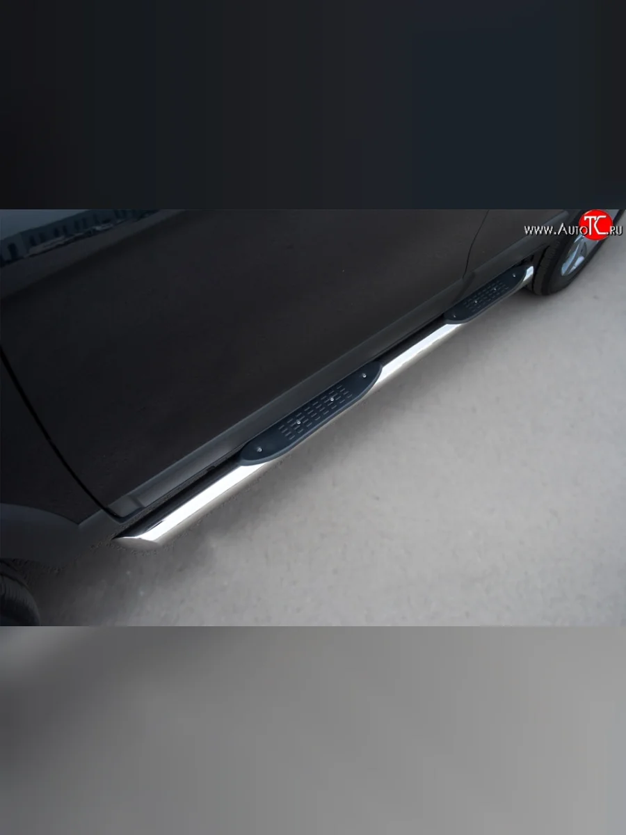 Защита порогов с пластиковыми вставками для ног из круглой трубы диаметром 76 мм (дорестайлинг) Russtal Chevrolet Tahoe GMT900 5 дв. (2006-2013) (Защита порогов с со скосами на торцах (вариант 1))  в Самаре Самарской области