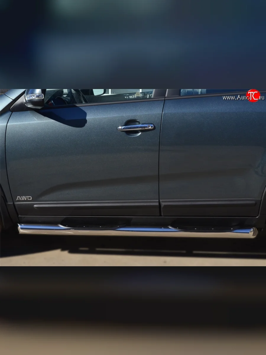 Защита порогов с пластиковыми вставками для ног из круглой трубы диаметром 76 мм Russtal KIA Sorento XM рестайлинг (2012-2015) (Защита порогов с со скосами на торцах (вариант 1))  в Керчи Республика Крым