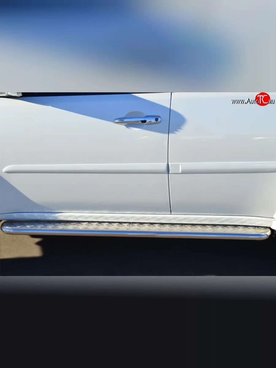 Широкая защита порогов с трубой диаметром 42 мм (рестайлинг) Russtal Mitsubishi Pajero Sport PB дорестайлинг (2008-2013)  в Керчи Республика Крым