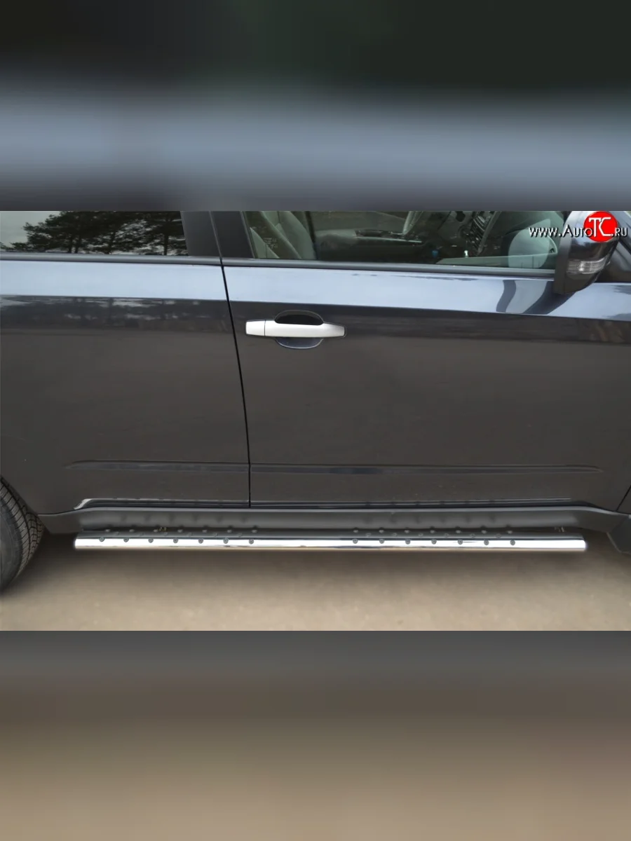 Защита порогов с круглыми вставками для ног из овальной трубы диаметром 75x42 мм Russtal Subaru Forester SH (2008-2013)  в Керчи Республика Крым