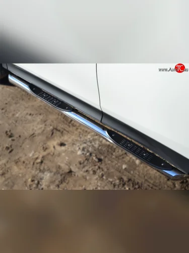 Защита порогов с пластиковыми вставками для ног из круглой трубы диаметром 76 мм Russtal Toyota RAV4 XA40 5 дв. дорестайлинг (2012-2015)