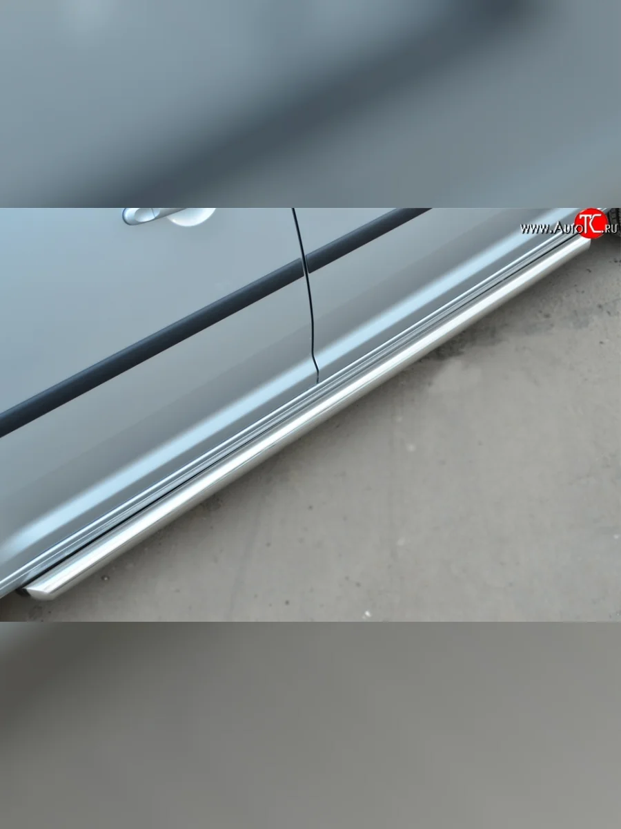 Защита порогов из круглой трубы диаметром 63 мм (рестайлинг) Russtal Volkswagen Caddy 2K дорестайлинг (2003-2010) (Защита порогов с со скосами на торцах (вариант 1))  с доставкой в г. Керчь