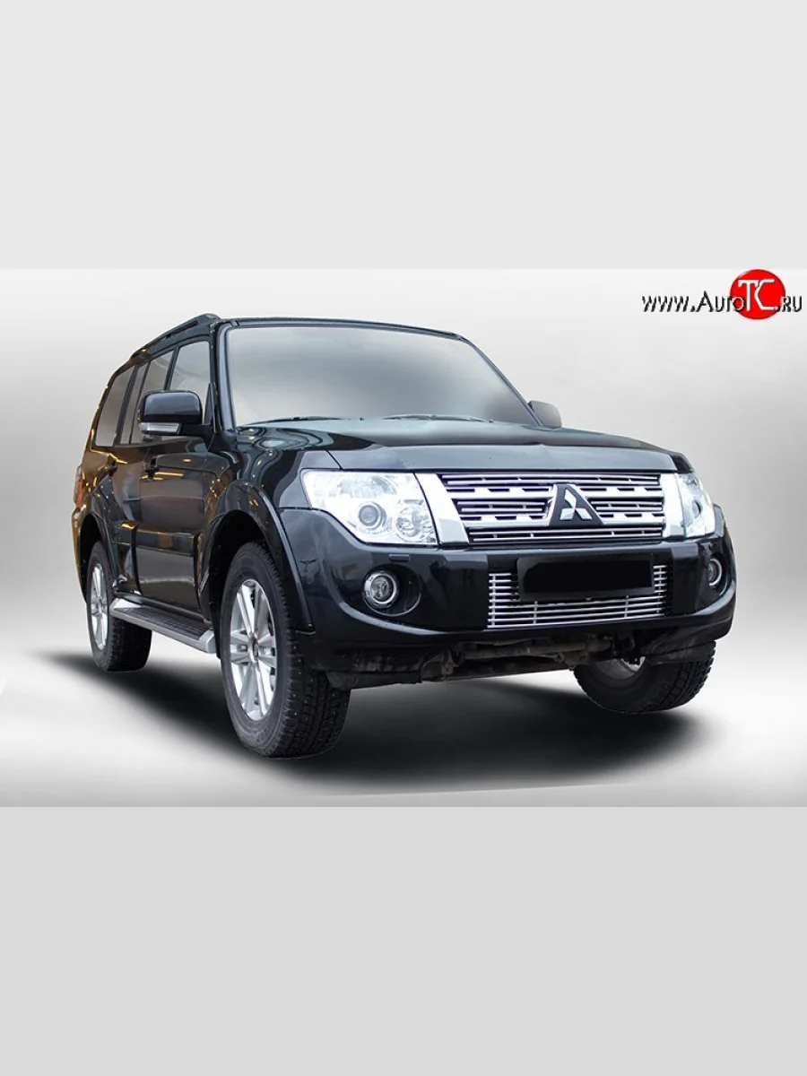 Декоративная вставка воздухозаборника Berkut Mitsubishi Pajero 4 V90 2-ой рестайлинг (2014-2020)  в Самаре Самарской области