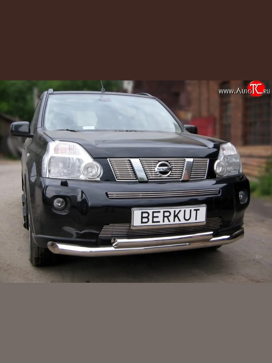 Декоративная вставка воздухозаборника Berkut Nissan X-trail 2 T31 дорестайлинг (2007-2011)  в Самаре Самарской области