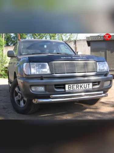 Декоративная вставка решетки радиатора Berkut Toyota Land Cruiser 10 100 дорестайлинг (1998-2002)