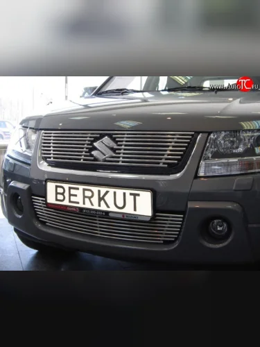 Декоративная вставка решетки радиатора (V2.0) Berkut Suzuki Grand Vitara JT 5 дверей дорестайлинг (2005-2008)