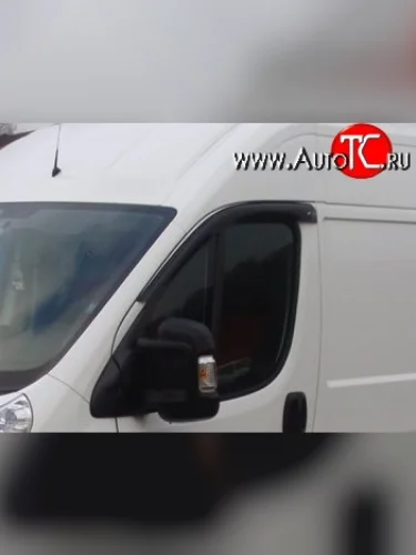 Комплект дефлекторов окон (ветровиков) 4 шт. Russtal CITROEN Jumper 250 (2006-2014)