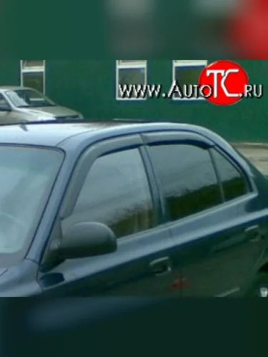 Комплект дефлекторов окон (ветровиков) 4 шт. Russtal Hyundai Accent 2 LC седан дорестайлинг (ТагАЗ) (1999-2012)
