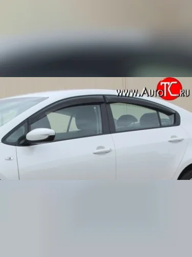Комплект дефлекторов окон (ветровиков) 4 шт. (седан) Russtal KIA Cerato 3 YD дорестайлинг седан (2013-2016)