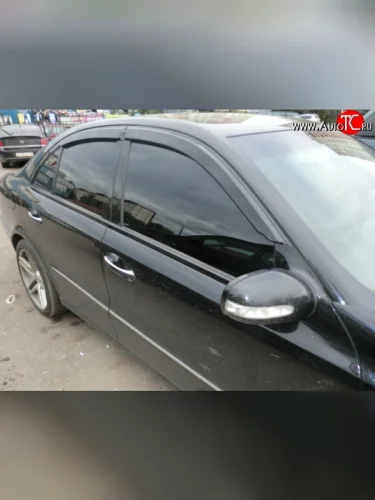 Комплект дефлекторов окон (ветровиков) 4 шт. (седан) Russtal Mercedes-Benz E-Class W211 дорестайлинг седан (2002-2006)