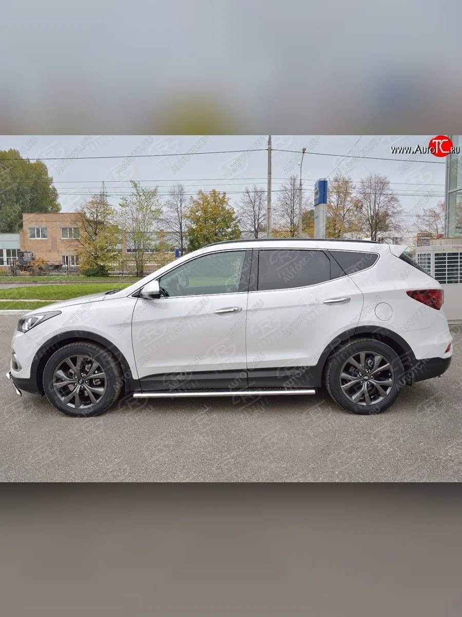 Защита порогов из овальной трубы диаметром 120x60 мм с проступью PREMIUM Russtal Hyundai Santa Fe DM рестайлинг (2015-2019)  в Перми Пермском крае