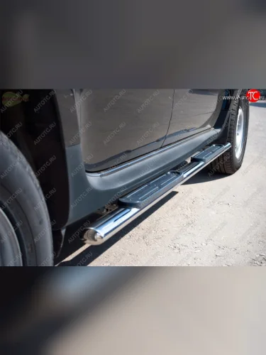 Защита порогов с пластиковыми вставками для ног из овальной трубы диаметром 75x42 мм Russtal Jeep Liberty KK (2007-2013)