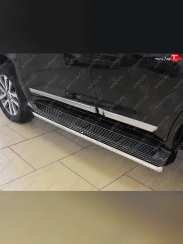 Защита порогов из круглой трубы диаметром 42 мм SLITKOFF Toyota Land Cruiser  200 (2015-2021) 2-ой рестайлинг