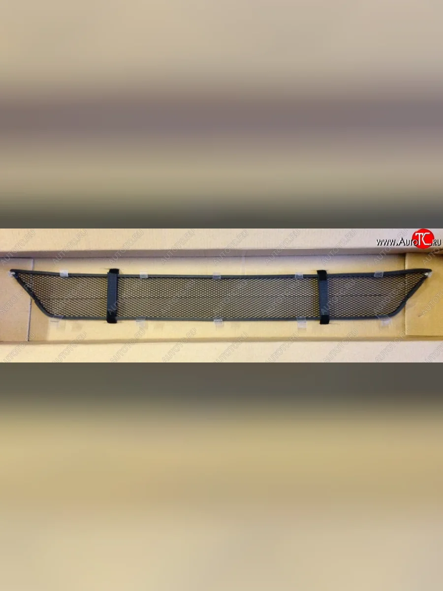 Защитная сетка на бампер Russtal (черная) KIA Venga дорестайлинг (2009-2015)  в Перми Пермском крае