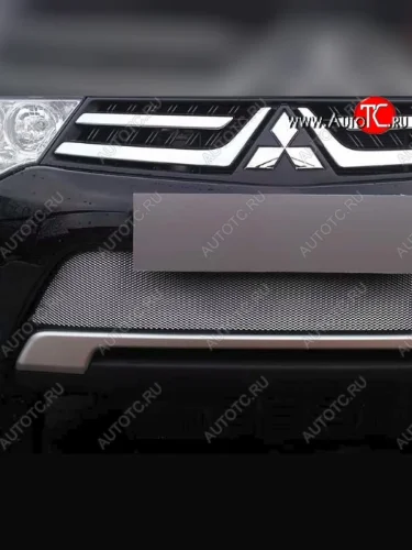 Защитная сетка на бампер (рестайлинг) Russtal (хром) Mitsubishi L200 5 KK,KL дорестайлинг (2015-2019)