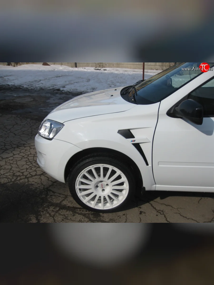 Комплект передних крыльев LSD Лада ВАЗ Калина 2192 хэтчбек (2013-2018) (Неокрашенные)  в Самаре Самарской области