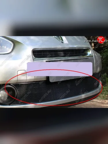 Нижняя решётка в воздуховод автомобиля Russtal (черная) Renault Fluence дорестайлинг (2010-2012)