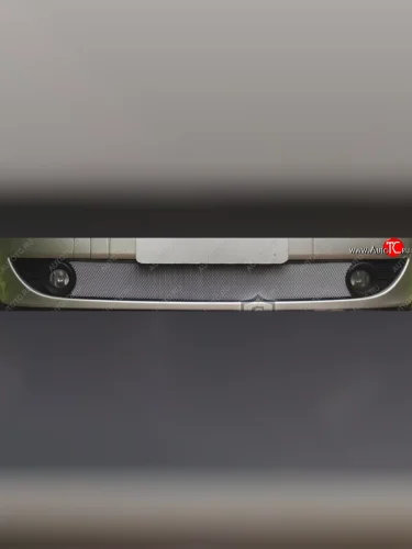 Нижняя решётка в воздуховод автомобиля Russtal (хром) Renault Kaptur дорестайлинг (2016-2020)