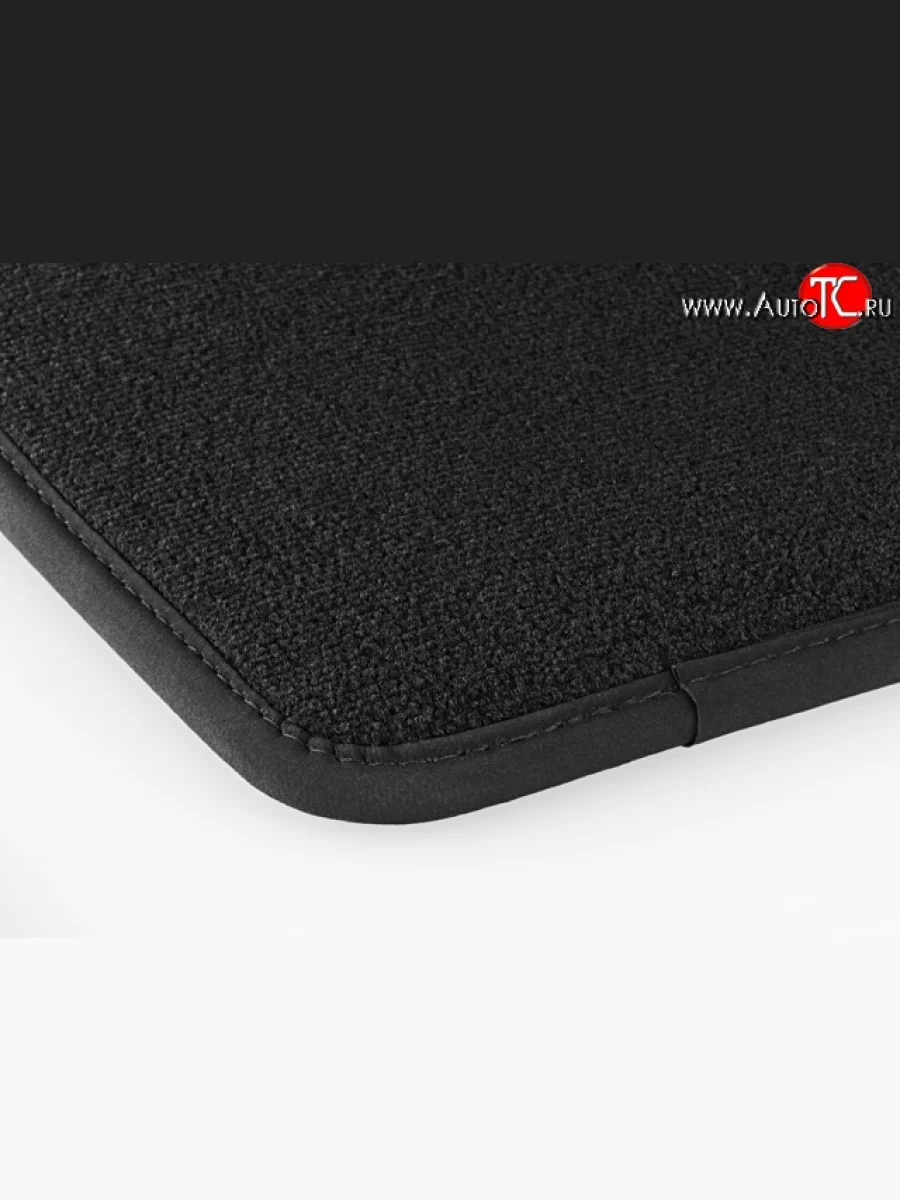 Коврик в багажник Aileron (велюр) Ford Focus 3 хэтчбэк дорестайлинг (2010-2015)  в Керчи Республика Крым