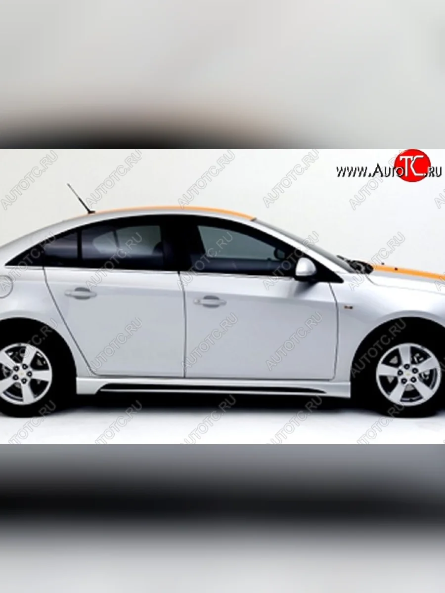 Пороги накладки Extrime Chevrolet Cruze J305 хэтчбек дорестайлинг (2009-2012) (Неокрашенные)  в Керчи Республика Крым