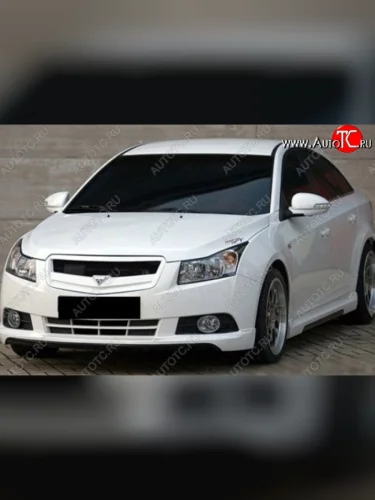 Решётка радиатора Road Runs style Chevrolet Cruze J305 хэтчбек дорестайлинг (2009-2012)