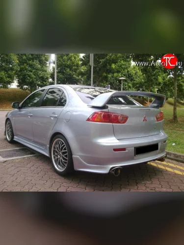 Накладка Zodiak V2 на задний бампер Mitsubishi Lancer  10 CY (2007-2017) седан дорестайлинг, седан рестайлинг
