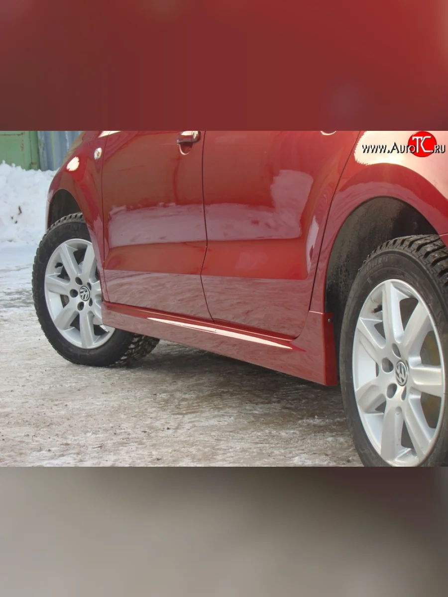 Пороги накладки Racing Volkswagen Polo Mk5 6R,6C,61 седан рестайлинг (2015-2020) (Неокрашенные)  в Перми Пермском крае