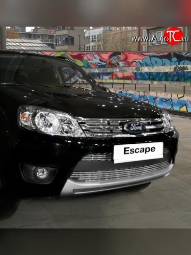 Декоративная вставка воздухозаборника Novline Ford Escape  2 (2008-2012)