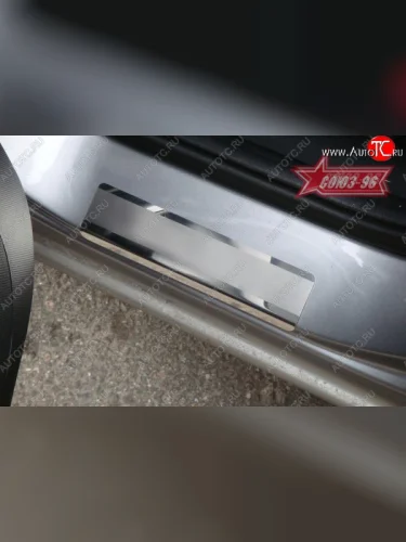 Накладки на внутренние пороги Souz-96 Honda Fit  1 (2001-2007) GD дорестайлинг, GD 1-ый рестайлинг, GD 2-ой рестайлинг