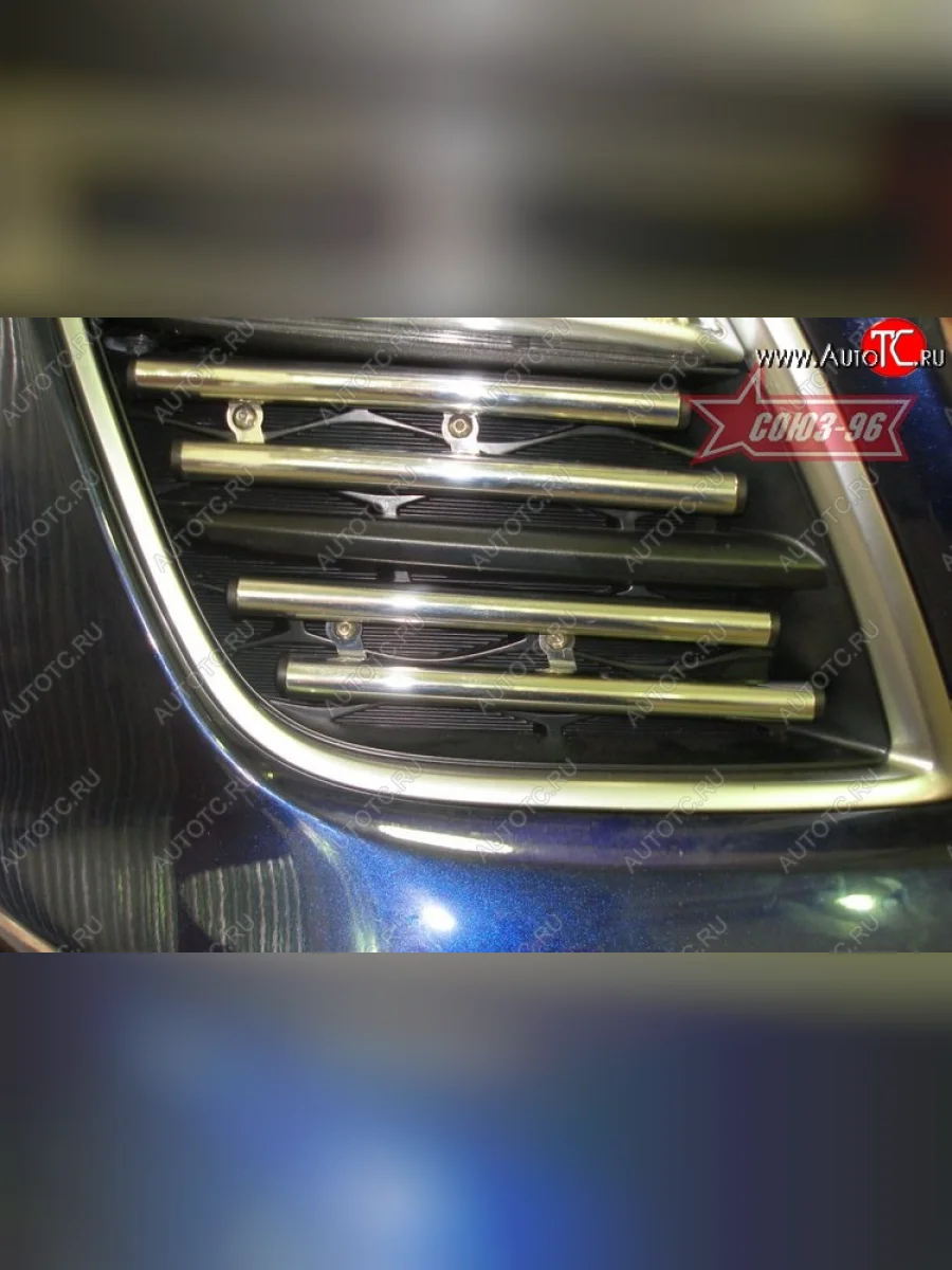 Декоративные элементы боковых воздухозаборников бампера Souz-96 (d16) Mazda CX-7 ER рестайлинг (2010-2012)  с доставкой в г. Керчь