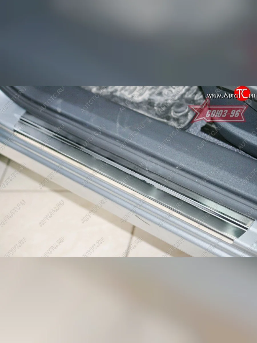 Накладки на внутренние пороги Souz-96 Nissan Qashqai +2 1 J10 дорестайлинг (2008-2010)  в Керчи Республика Крым