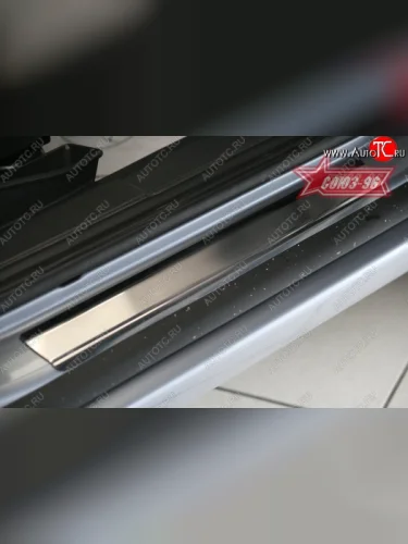 Накладки на внутренние пороги Souz-96 Opel Zafira  В (2005-2015) дорестайлинг, рестайлинг