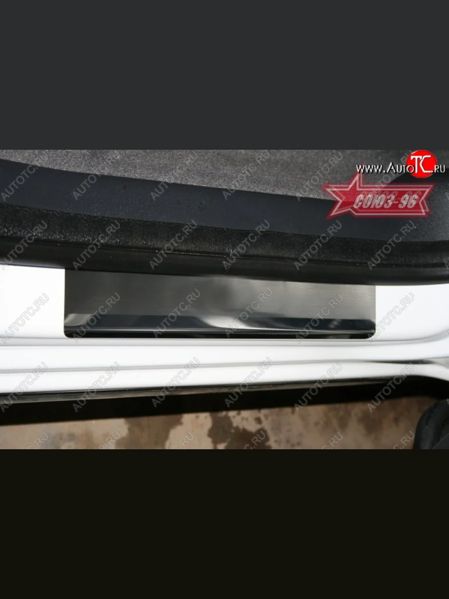 Накладки на внутренние пороги Souz-96 Peugeot 3008 дорестайлинг (2009-2013)  в Самаре Самарской области