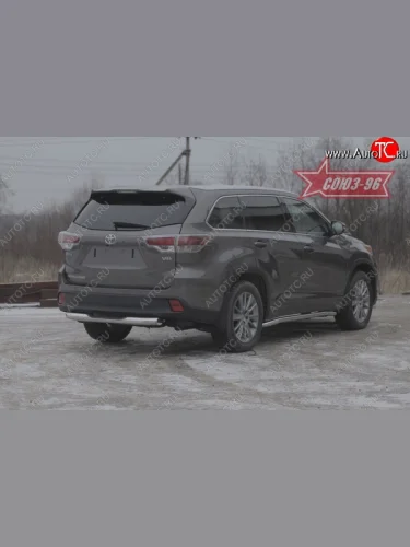 Защита заднего бампера с проступью Souz-96 (d76) Toyota Highlander XU50 дорестайлинг (2013-2017)