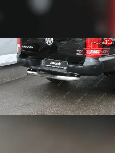 Защита заднего бампера с проступью Souz-96 (d76, короткая) Volkswagen Amarok (2009-2016) дорестайлинг