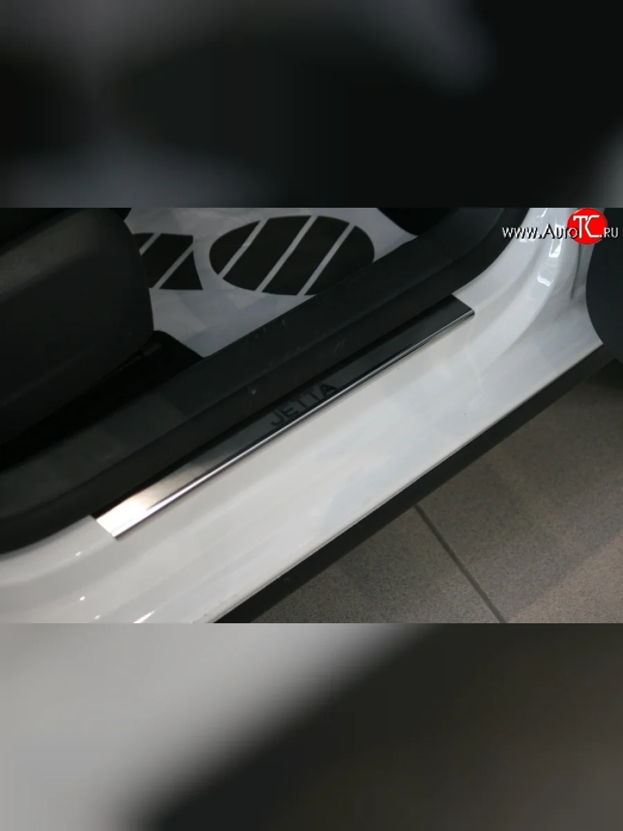 Комплект накладок на порожки автомобиля Novline  Volkswagen Jetta (2005-2011) A5  в Перми Пермском крае