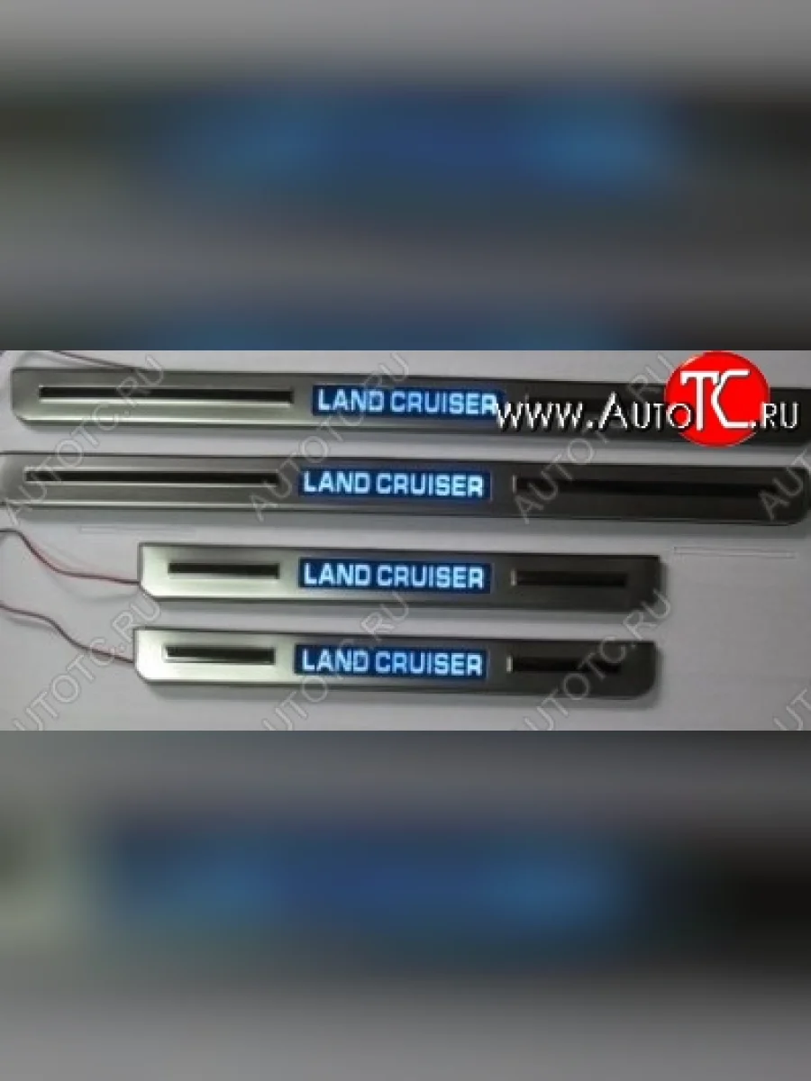 Накладки на порожки автомобиля CT v2 Toyota Land Cruiser 200 1-ый рестайлинг (2012-2015)  в Керчи Республика Крым